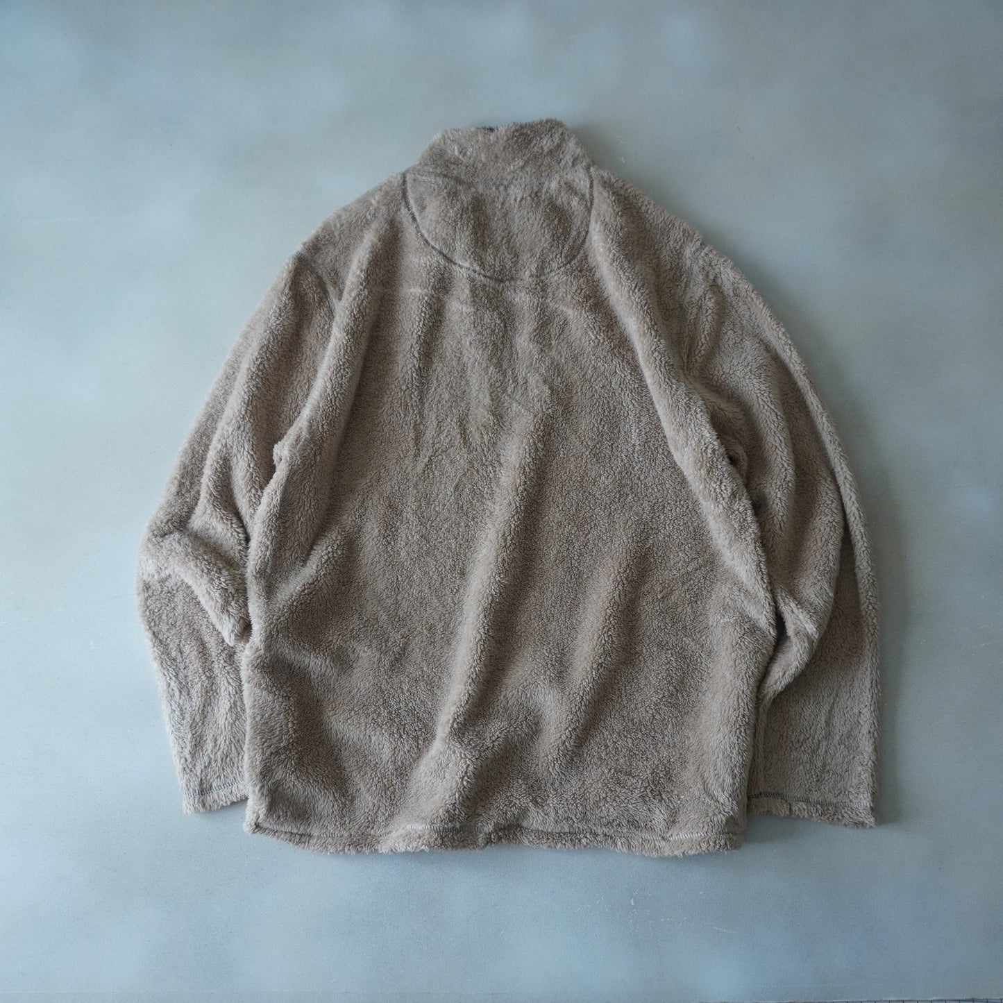 Thrifted - Polar Furry American Tradition café claro / Talla XL 61 ancho,74 largo