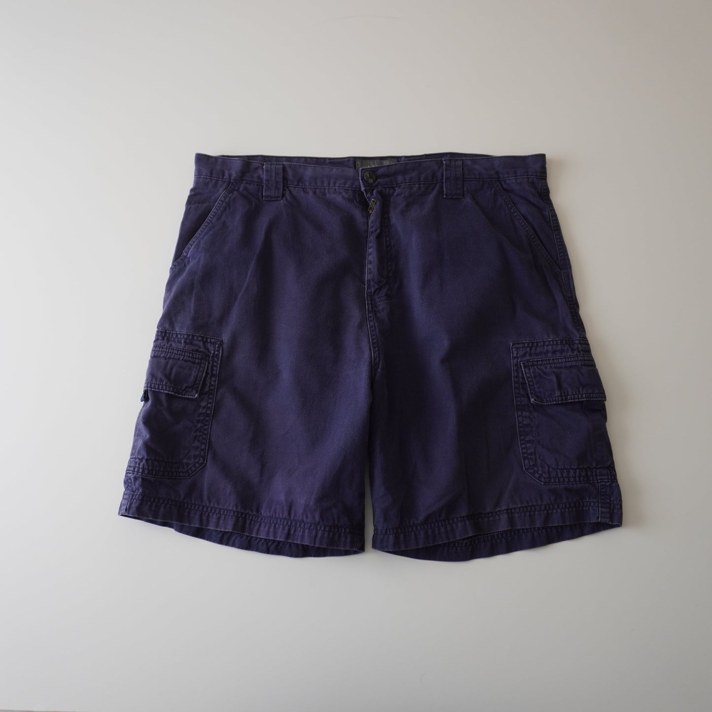 Thrifted – Short Cargo Azul Croft & Barrow Talla 38 USA | Cintura 50 cm | Largo 50 cm