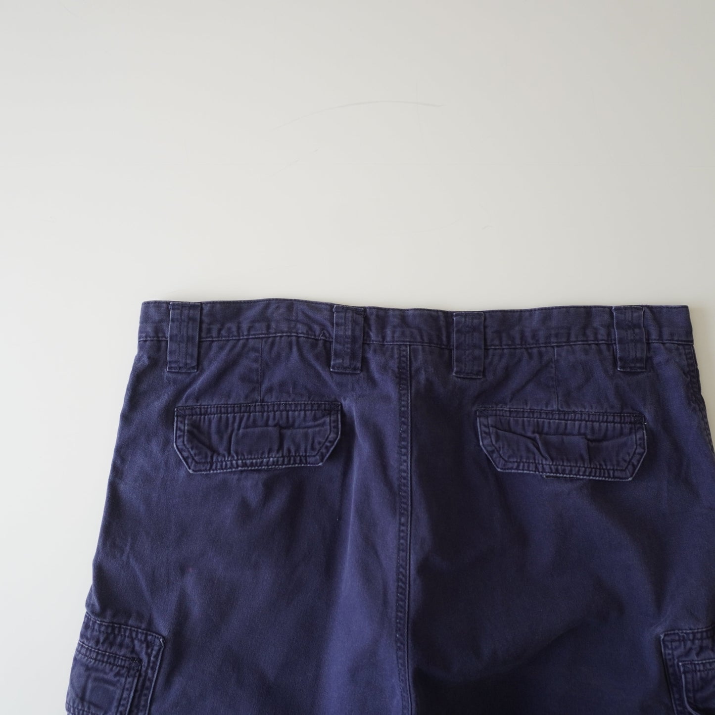 Thrifted – Short Cargo Azul Croft & Barrow Talla 38 USA | Cintura 50 cm | Largo 50 cm