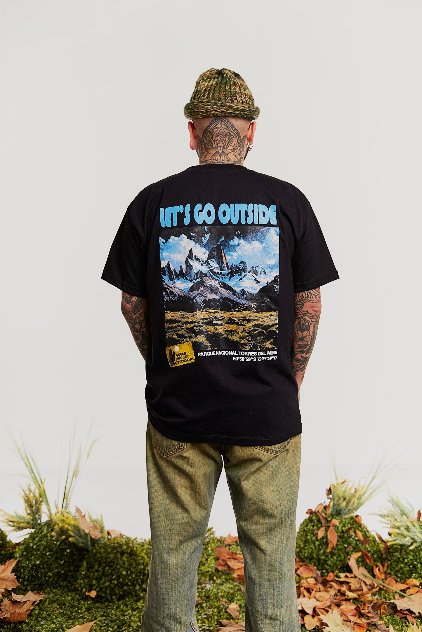 GO OVERHEAD - Polera Torres del Paine Negra básica suelta, estilo Street y confort premium (Copia)