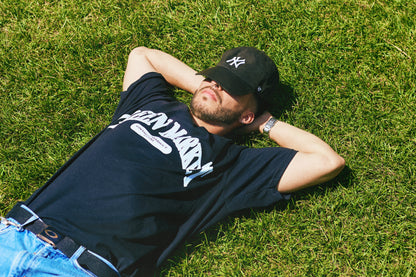 SEEDS — Polera Negra para el día a día