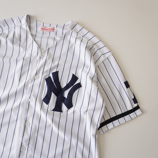 Thrifted – Jersey New York Yankees MLB Talla XL | Largo 76 cm | Ancho 59 cm