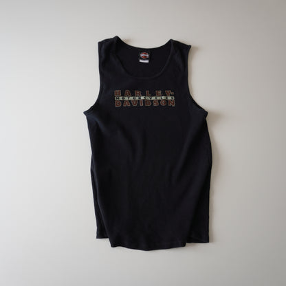 Thrifted – Polera Harley-Davidson Talla 2X | Largo 73 cm | Ancho 49 cm | Tela Elasticada