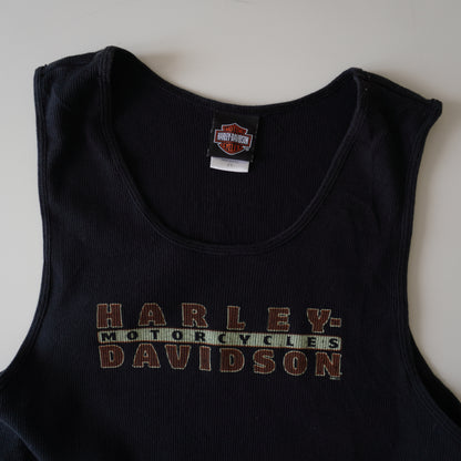 Thrifted – Polera Harley-Davidson Talla 2X | Largo 73 cm | Ancho 49 cm | Tela Elasticada