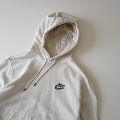 Thrifted – Hoodie Nike Talla M | Largo 68 cm | Ancho 57 cm