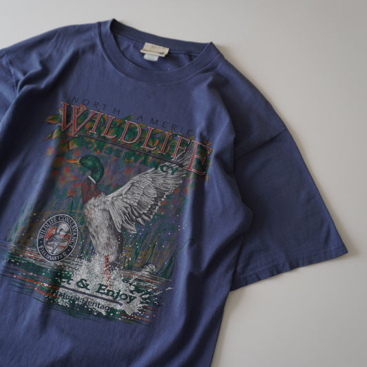 Thrifted – Polera Vintage Single Stitch Talla L | Largo 77 cm | Ancho 60 cm