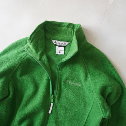 Thrifted - Polar COLUMBIA Verde / Talla S  50 ancho - 66 largo 