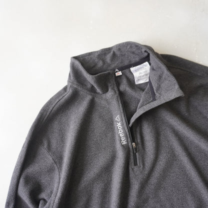 Thrifted - Polar REEBOK Gris / Talla 2XL 70 ancho , 74 largo 