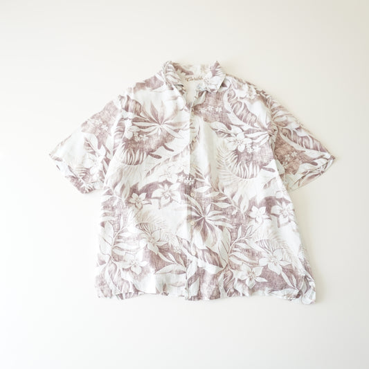 Thrifted - Camisa Caribbean Blanca con flores Gris / Talla M 69 LARGOx58 ANCHO