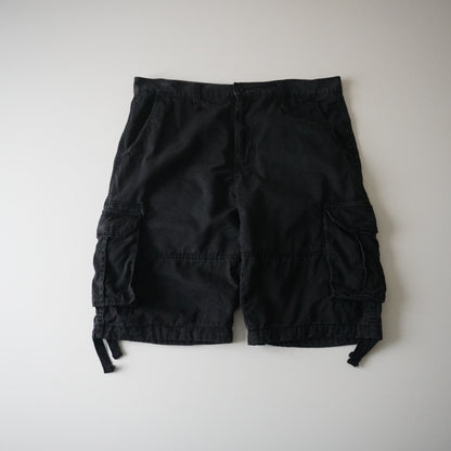 Thrifted - Short Cargo Negro Thrifted Talla 38 USA – Estilo Urbano Vintage