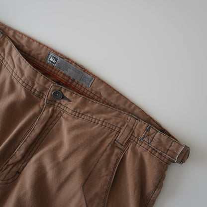Thrifted – Pantalón Cargo Café REI Outdoor Talla 36x30 USA | Cintura 46 cm | Largo 102 cm | Talón 22 cm