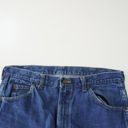 Thrifted – Jean Americano sin marca Botón Cobre Talla 44 CL aprox | Cintura 45 cm | Largo 103 cm | Talón 23 cm