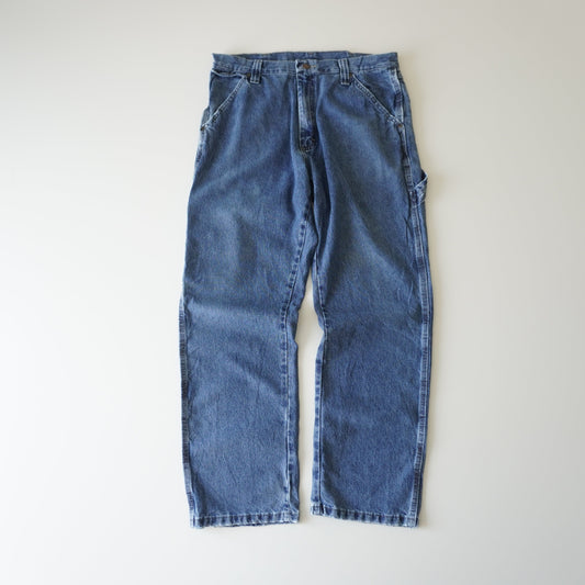 Thrifted – Jeans Carpenter Wrangler Talla 34x30 USA | Cintura 44 cm | Largo 102 cm | Talón 22 cm (Copia)