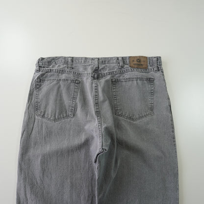 Thrifted – Jean Wrangler Gris Talla 40x30 (CL 50) | Cintura 108 cm | Largo 52 cm | Talón 23 cm