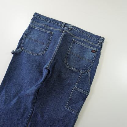 Thrifted – Jean Carpenter Dickies Azul Talla 42x34 (CL 52/54) | Cintura 117 cm | Largo 56 cm | Talón 25 cm
