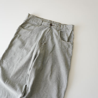 Thrifted – Jean Carpintero Gris Talla 32 USA | Cintura 43 cm | Largo 111 cm | Talón 21 cm