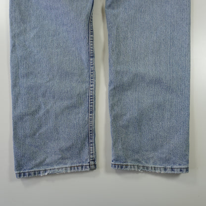 Thrifted – Jean Relaxed Fit Wrangler Azul Talla 36x32 (CL 44) | Cintura 109 cm | Largo 47 cm | Talón 22 cm