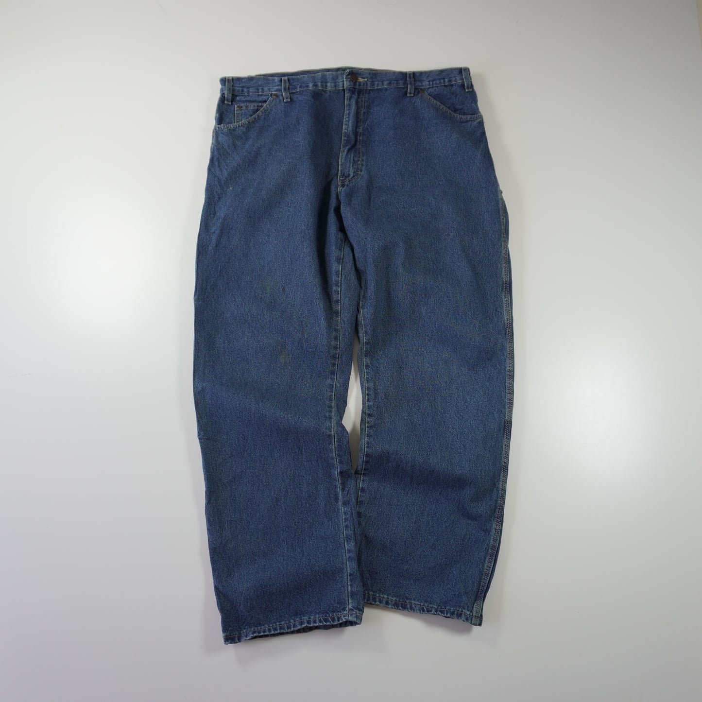 Thrifted – Jean Carpenter Dickies Azul Talla 42x30 (CL 56/58) | Cintura 111 cm | Largo 55 cm | Talón 25 cm