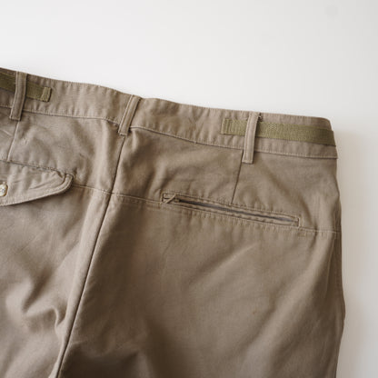 Thrifted – Pantalón Workwear Columbia Rodillas Reforzadas Talla 40 USA (CL 50–52 aprox.) | Cintura 52 cm (ajustable a 50 cm) | Largo 107 cm | Talón 25 cm