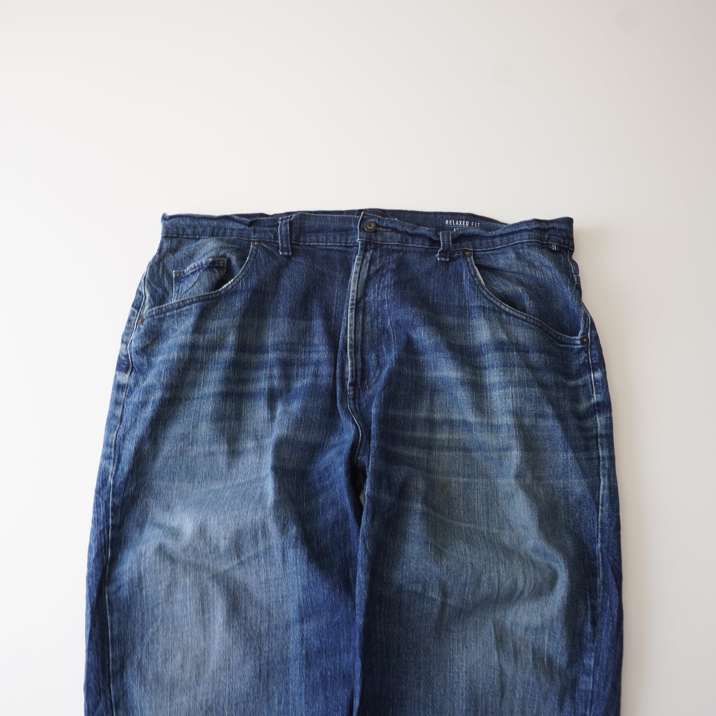 Thrifted – Jean Nautica Relaxed Fit Stretch Talla 44x32 USA (CL 58–60 aprox.) | Cintura 59 cm | Largo 116 cm | Talón 23 cm