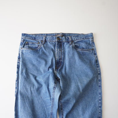 Thrifted – Jean Mountain Ridge Azul Talla 40 (CL 50-52) | Cintura 53 cm | Largo 103 cm | Talón 22 cm