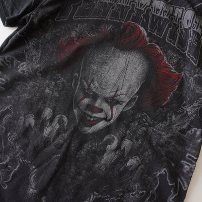 Thrifted – Polera IT Movie Talla S | Largo 66 cm | Ancho 43 cm