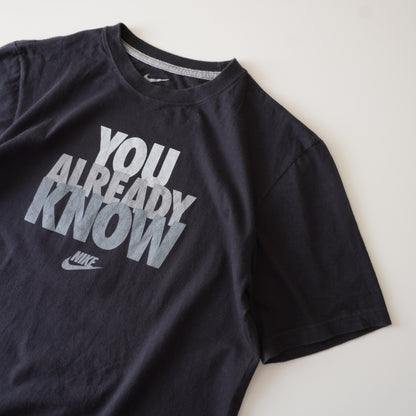 Thrifted – Polera Nike Negra Talla M | Ancho 50 cm | Largo 70 cm