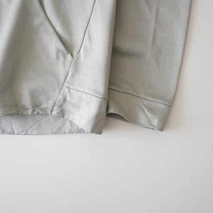 Thrifted – Polerón Nike Dri-Fit Negra Talla M | Ancho 55 cm | Largo 69 cm