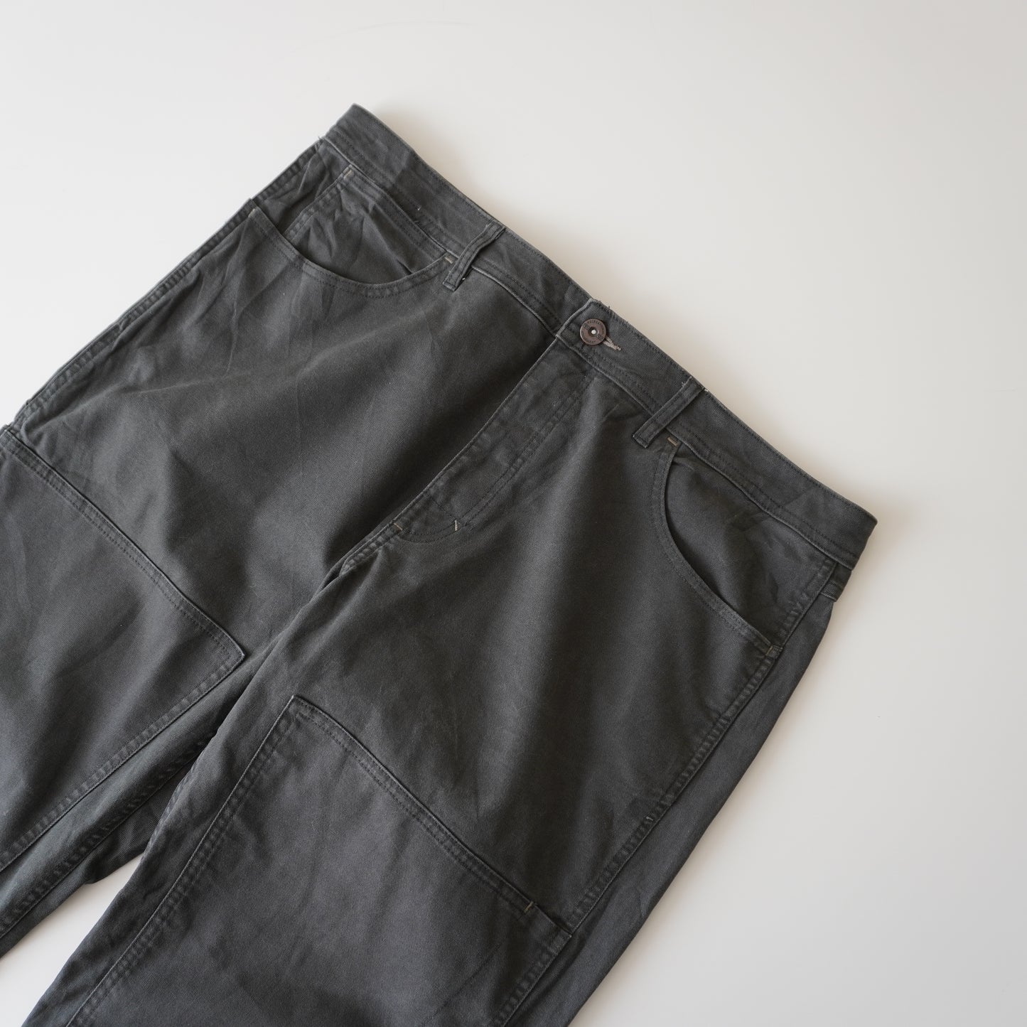 Thrifted – Jean Carpenter REI Cooperative Talla 40x30 USA | Cintura 52 cm | Largo 102 cm | Talón 21 cm