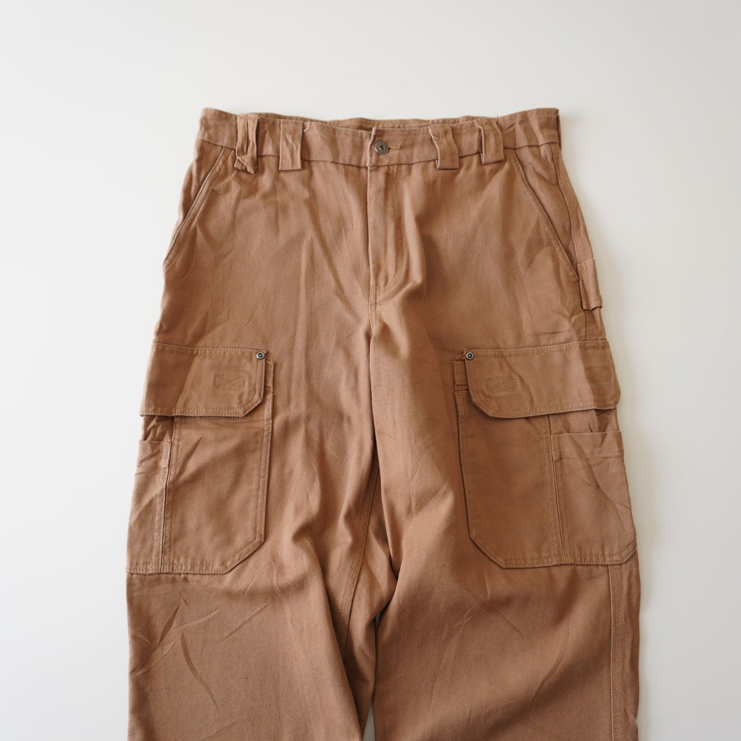 Thrifted – Jean Cargo Café Duluth Trading Talla 35x34 USA (CL 44) | Cintura 45 cm | Largo 111 cm | Talón 23 cm