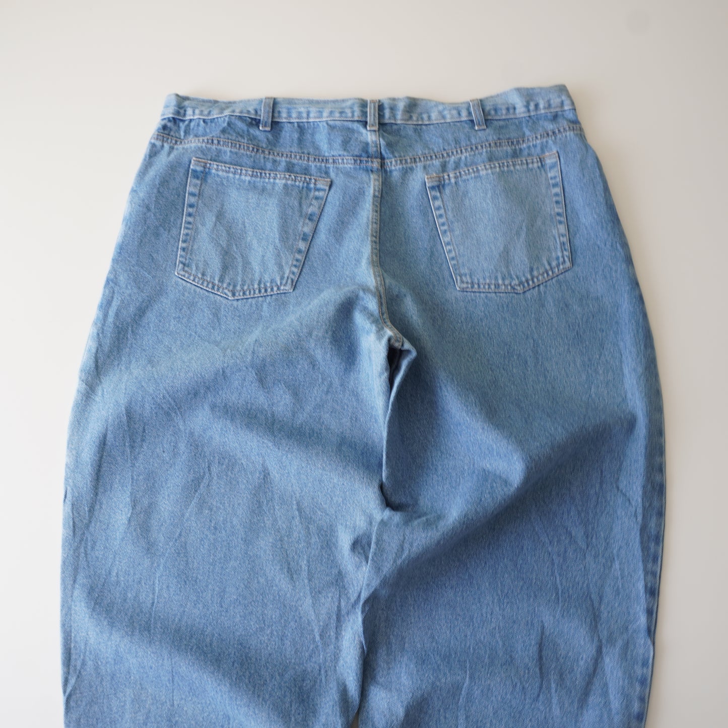 Thrifted – Jean Backroad Blues Talla 44x30 USA (CL 54 aprox.) | Cintura 55 cm | Largo 107 cm | Talón 24 cm