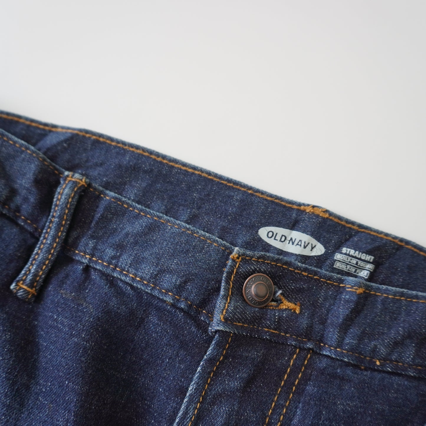 Thrifted – Jean Carpenter Azul Índigo Old Navy Talla 34x32 USA | Cintura 48 cm | Largo 103 cm | Talón 20 cm