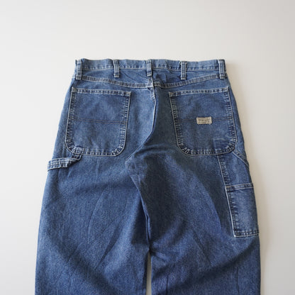 Thrifted – Jean Carpenter Azul Wrangler Talla 34x30 USA (CL 46) | Cintura 47 cm | Largo 102 cm | Talón 23 cm