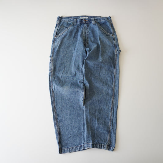 Thrifted – Jean Carpenter Signature by Levi Strauss Talla 36x32 USA | Cintura 48 cm | Largo 109 cm | Talón 22 cm