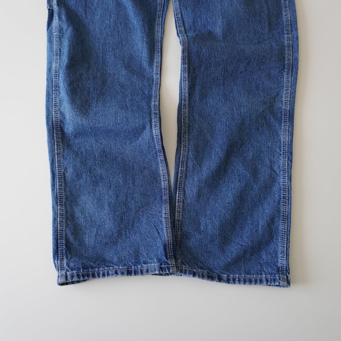 Thrifted – Jean Carpenter Key Talla 36x32 USA (CL 46-48) | Cintura 49 cm | Largo 107 cm | Talón 23 cm