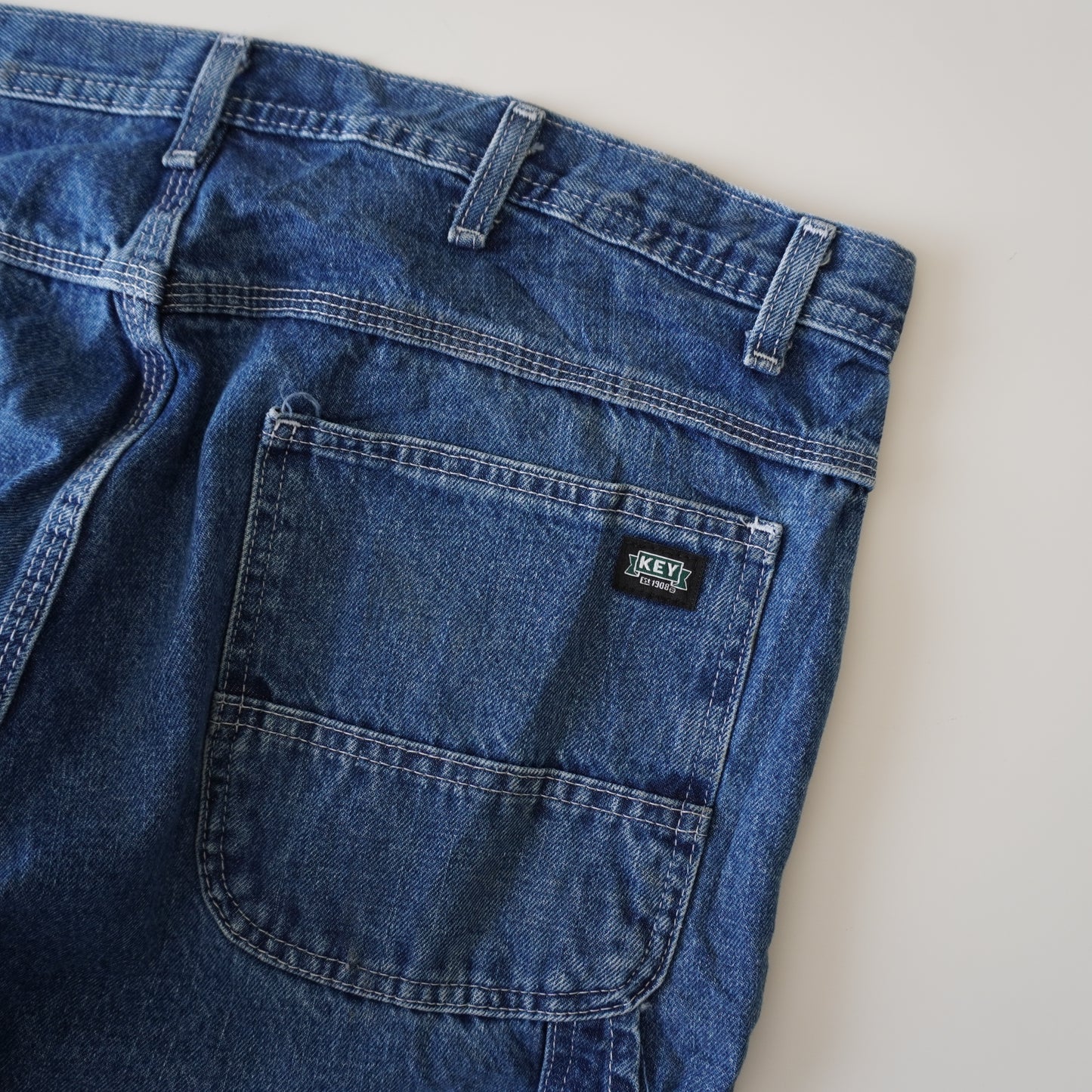 Thrifted – Jean Carpenter Key Talla 36x32 USA (CL 46-48) | Cintura 49 cm | Largo 107 cm | Talón 23 cm
