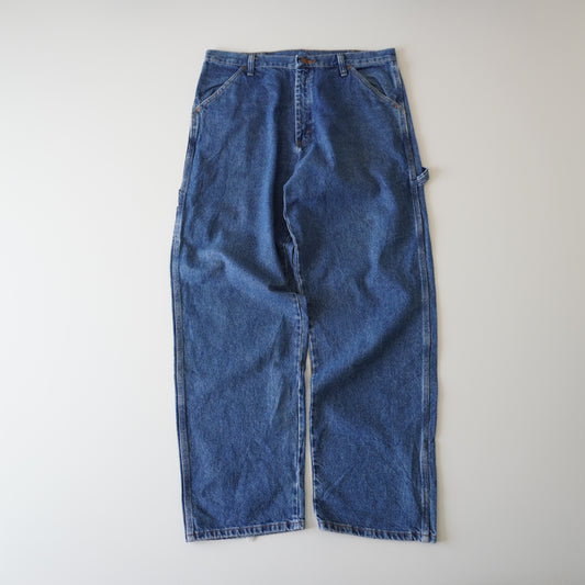 Thrifted – Jean Carpenter Rustler Talla 34x32 USA (CL 44-46) | Cintura 47 cm | Largo 111 cm | Talón 24 cm