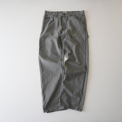 Thrifted – Jean Carpenter Verde Schmidt Workwear Talla 36x34 USA (CL 46-48) | Cintura 48 cm | Largo 110 cm | Talón 23.5 cm