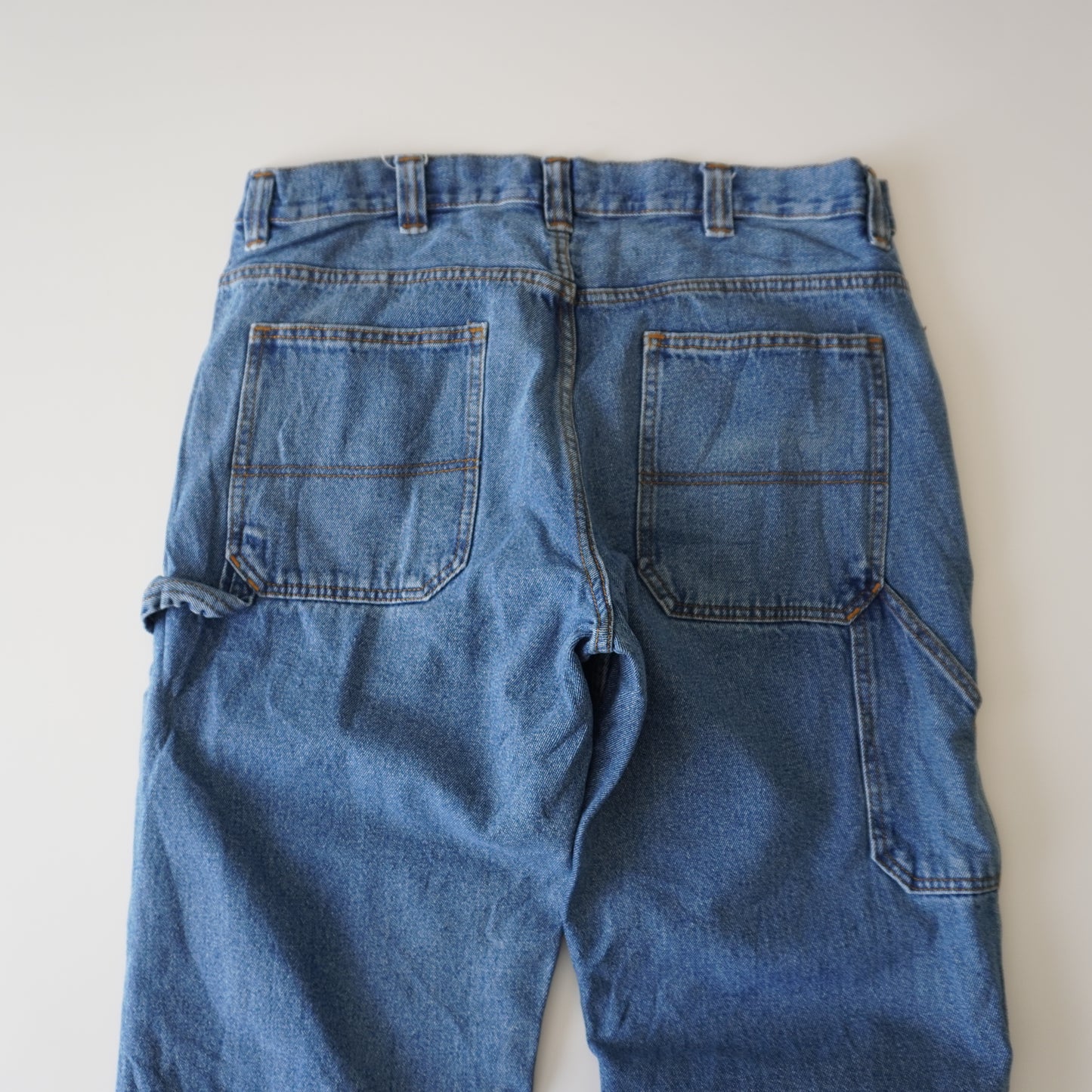 Thrifted – Jean Carpenter Azul Blue Mountains Talla 36x30 USA (CL 46-48) | Cintura 48 cm | Largo 98 cm | Talón 24 cm