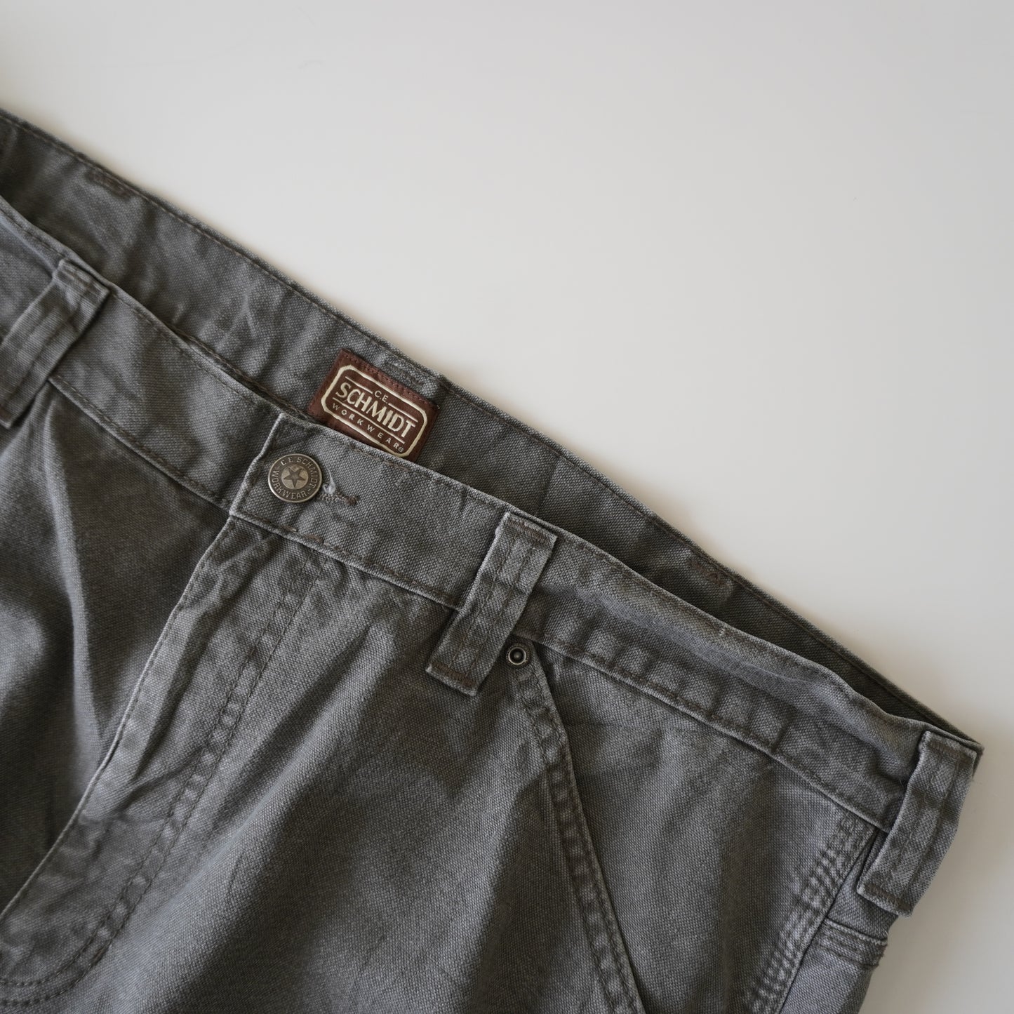 Thrifted – Jean Carpenter Azul Blue Mountains Talla 36x30 USA (CL 46-48) | Cintura 48 cm | Largo 98 cm | Talón 24 cm (Copia)