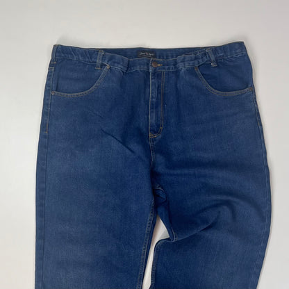 Thrifted – Jean David Taylor Regular Fit Talla 44x29 USA (CL 54 aprox.) | Cintura 56 cm | Largo 106 cm | Talón 26 cm