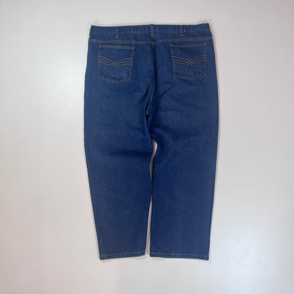 Thrifted – Jean David Taylor Regular Fit Talla 44x29 USA (CL 54 aprox.) | Cintura 56 cm | Largo 106 cm | Talón 26 cm