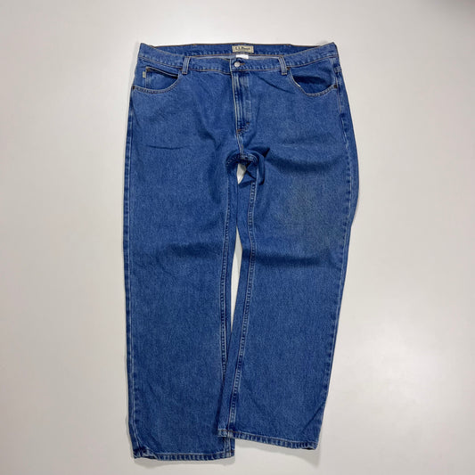 Thrifted – Jean LLBean Talla 42x29 USA (CL 52 aprox.) | Cintura 52 cm | Largo 104 cm | Talón 24 cm