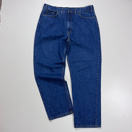 Thrifted – Jean Denim Talla 40x32 USA (CL 50 aprox.) | Cintura 50 cm | Largo 110 cm | Talón 23 cm