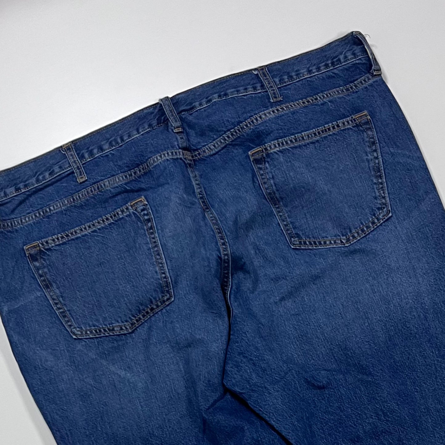 Thrifted – Jean Old Navy Talla 46x30 USA (CL 56 aprox.) | Cintura 58 cm | Largo 106 cm | Talón 23 cm