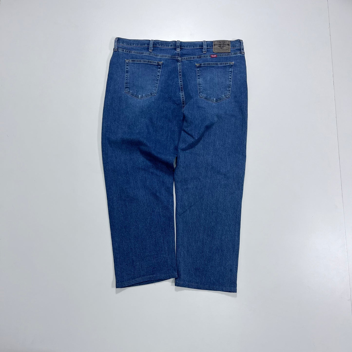 Thrifted – Jean Wrangler Talla 42x30 USA (CL 52 aprox.)