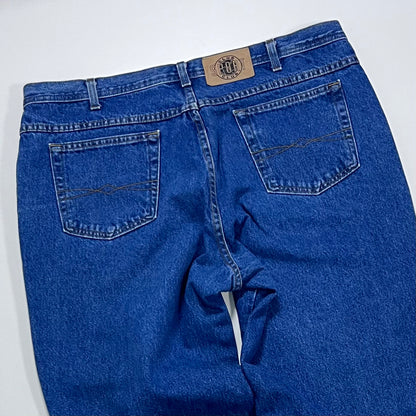 Thrifted – Jean Club Sport Talla 42 USA (CL 52 aprox.)