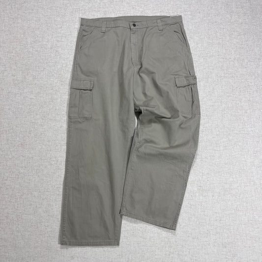 Thrifted – Cargo Pants Wrangler Beige Talla 40x30 USA (CL 50 aprox.)