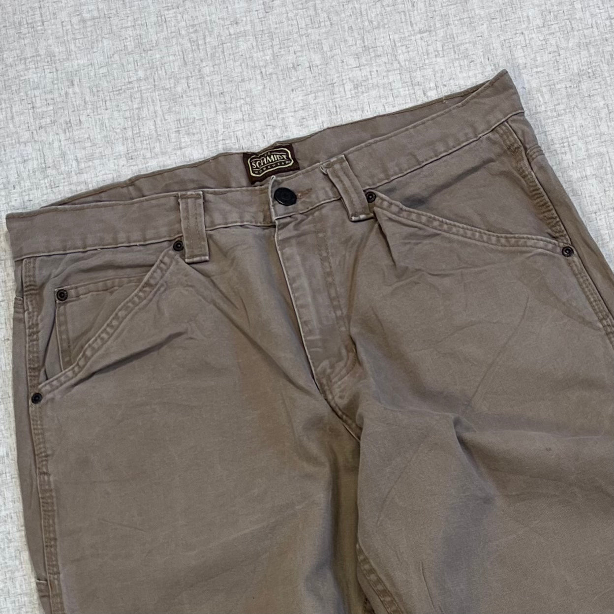 Thrifted – Jean Carpenter Café Claro Schmith Talla 34x30 USA (CL 48) | Cintura 45 cm | Largo 101 cm | Talón 23 cm