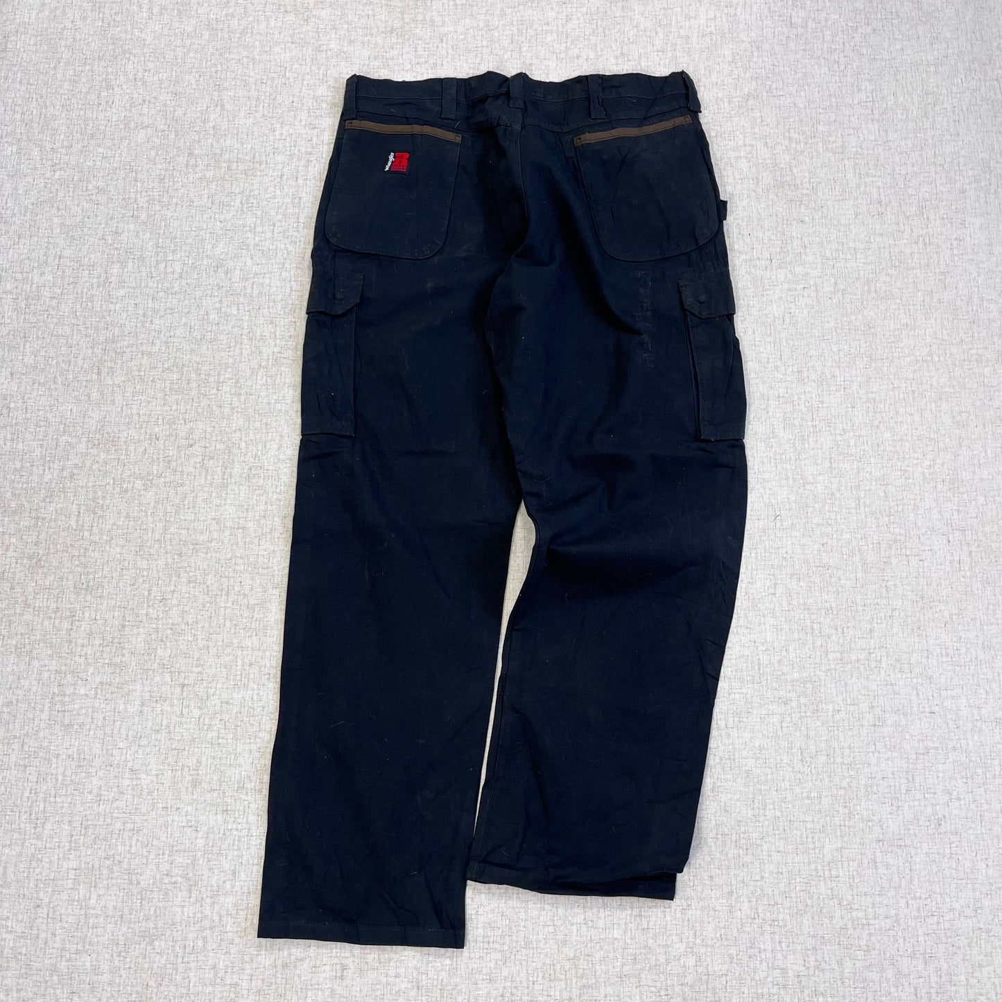 Thrifted – Jean Carpenter Negro Wrangler Riggs Talla 38x32 USA (CL 52–54) | Cintura 50 cm | Largo 113 cm | Talón 24 cm